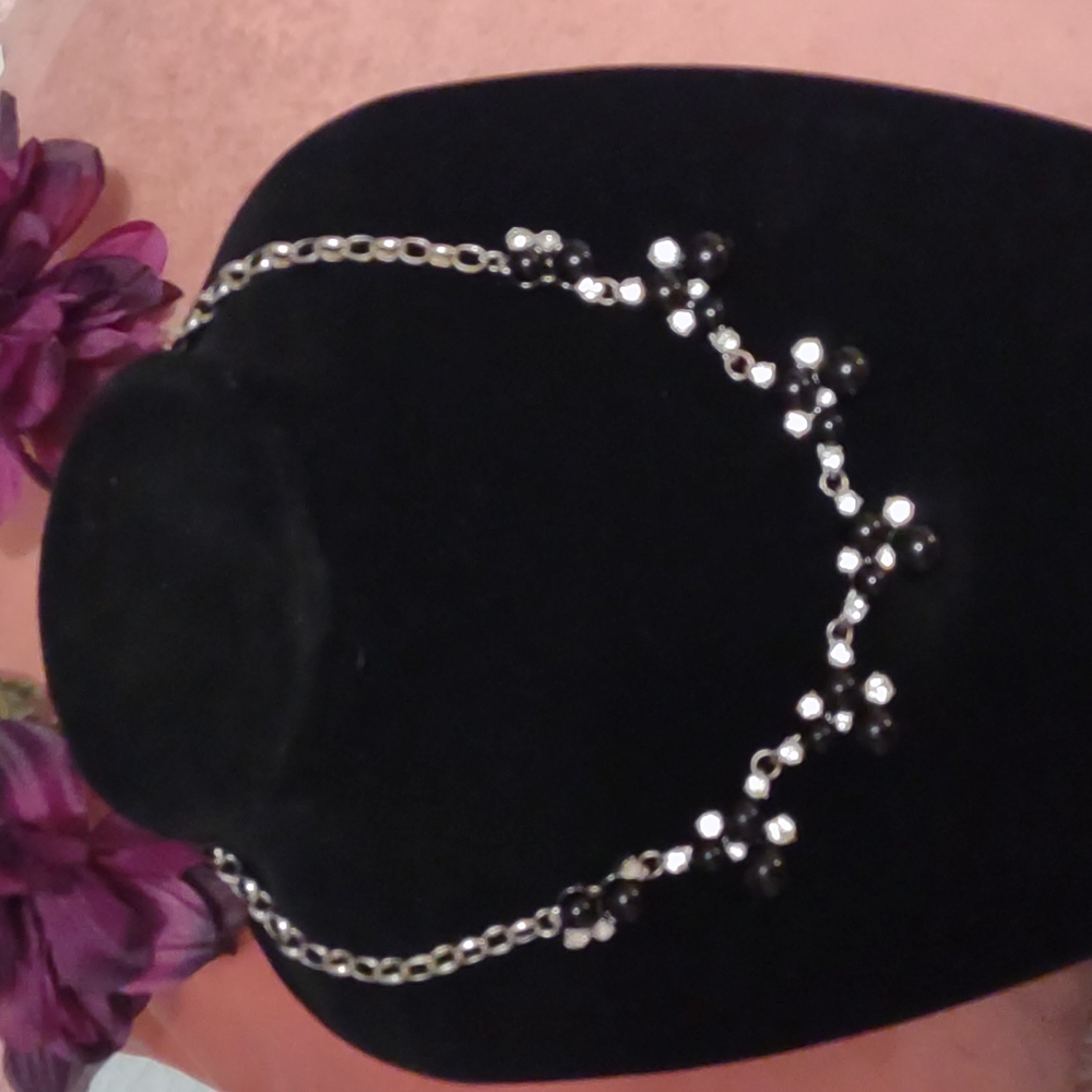Necklace - Picture 2 of 6